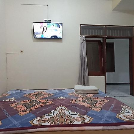 Hotel Bintang Malang Exterior photo