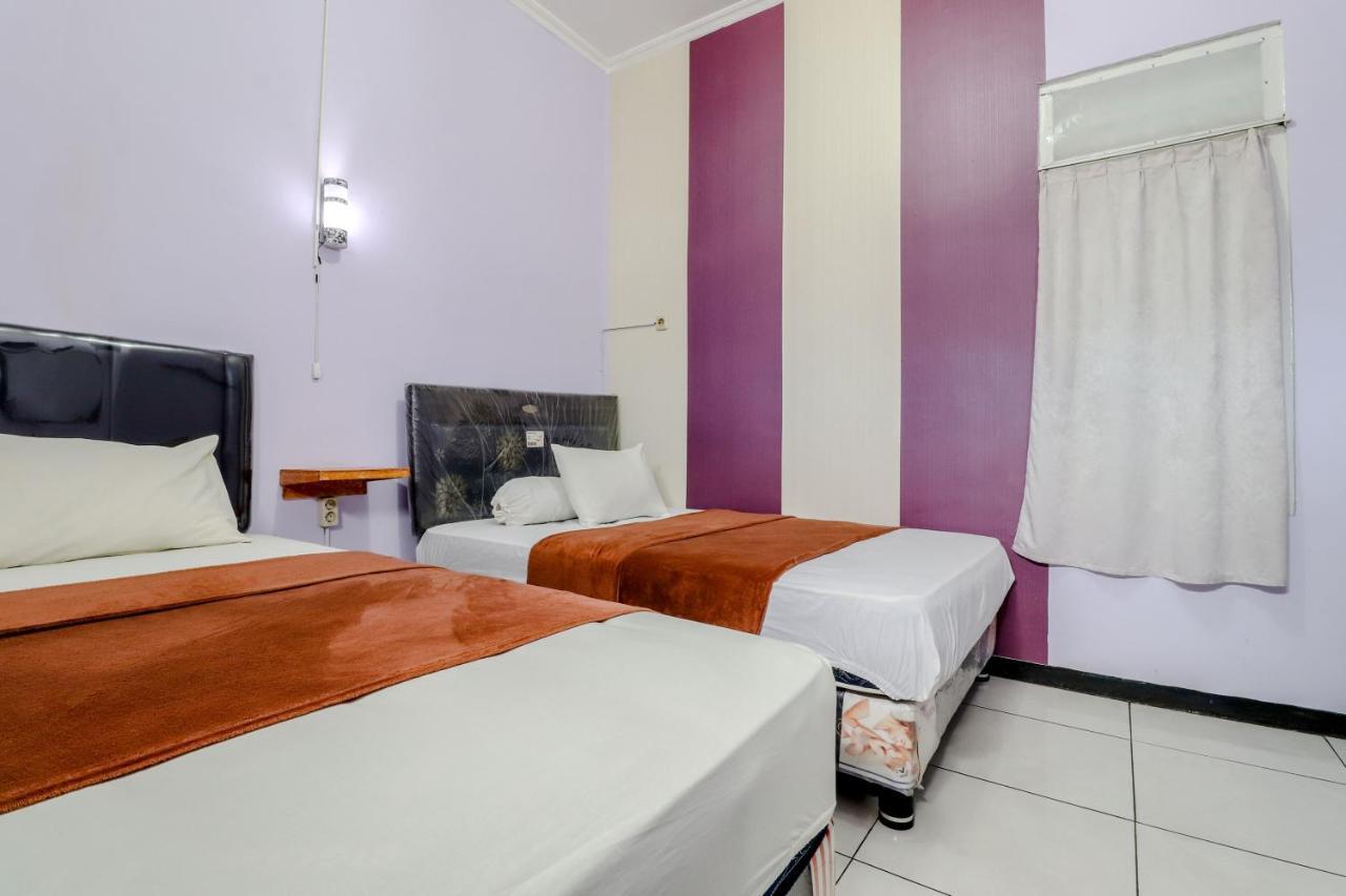 Hotel Bintang Malang Exterior photo