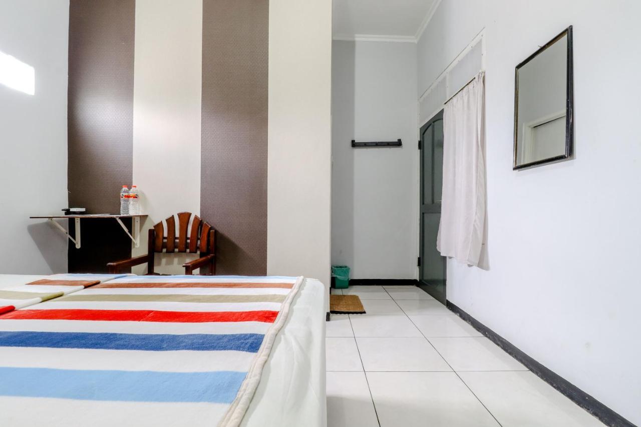 Hotel Bintang Malang Exterior photo